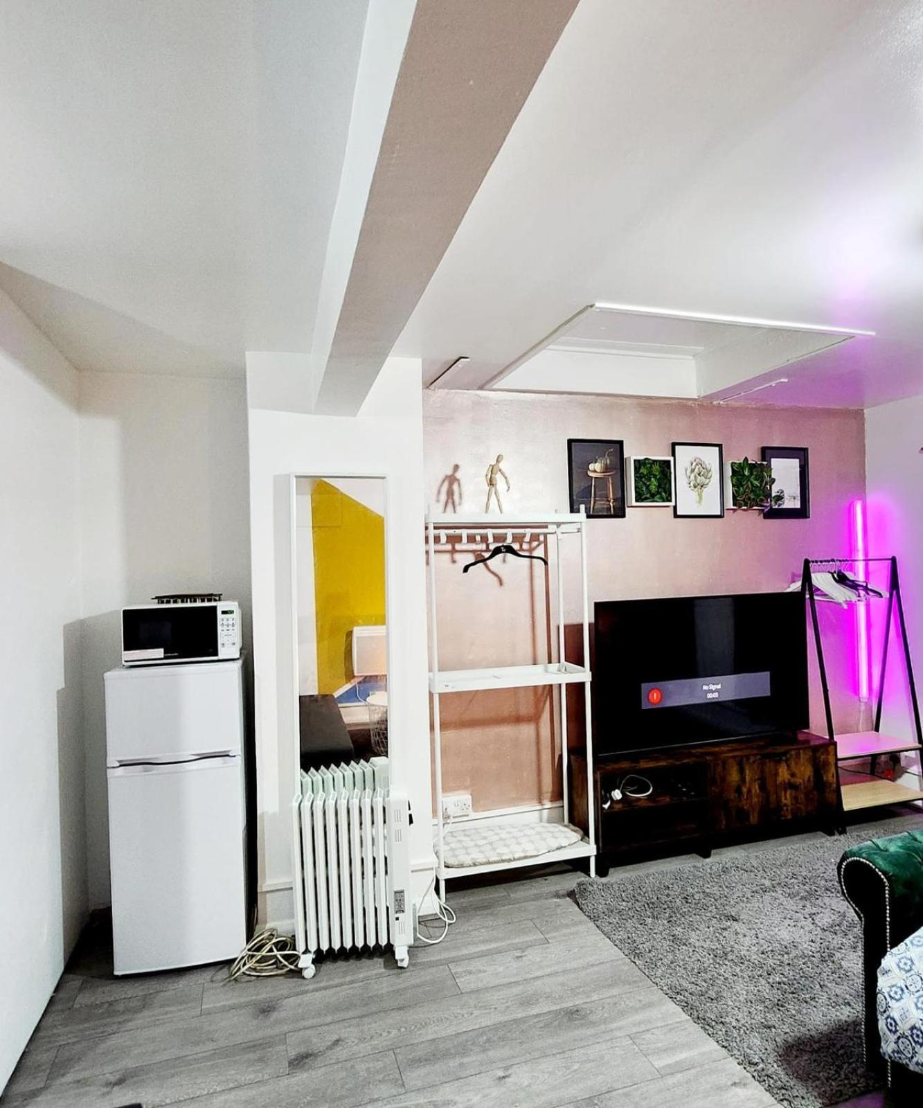 New Deluxe Studio Apt-2 Londres Habitación foto